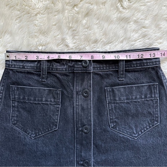 Madewell Skirt Denim High-Waist Button-Front Mini in Gilmore Wash Black 25 - Picture 11 of 12